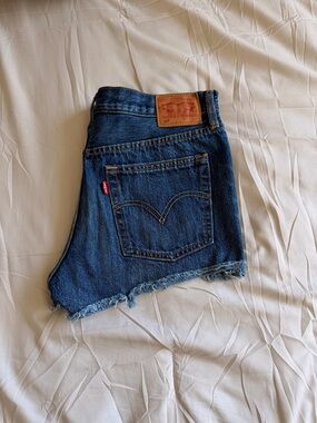Levi's Women's Medium Wash Denim Shorts